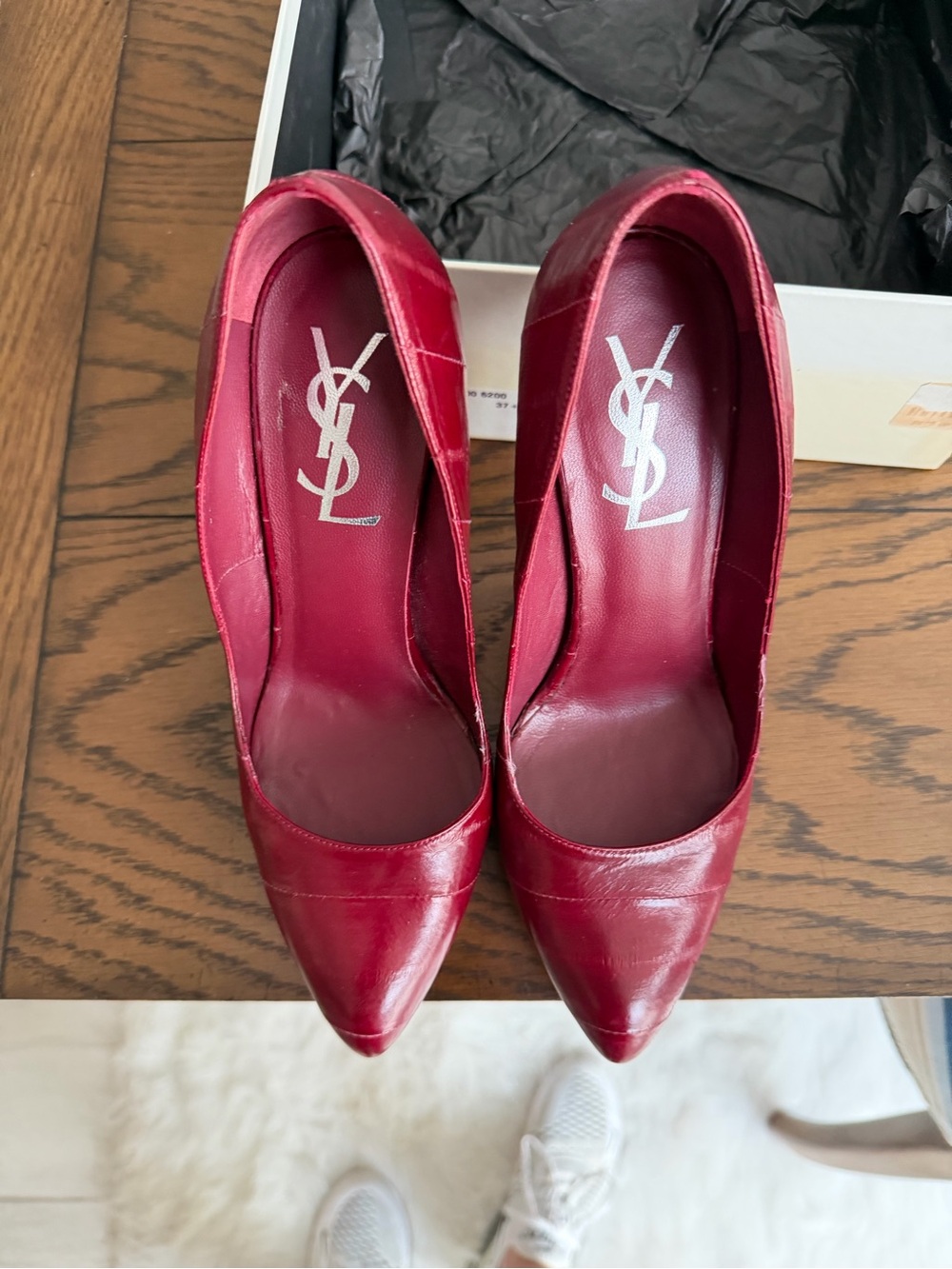 Yves Saint Laurent Deep Wine Leather Stiletto Pump - Picture 3 of 11